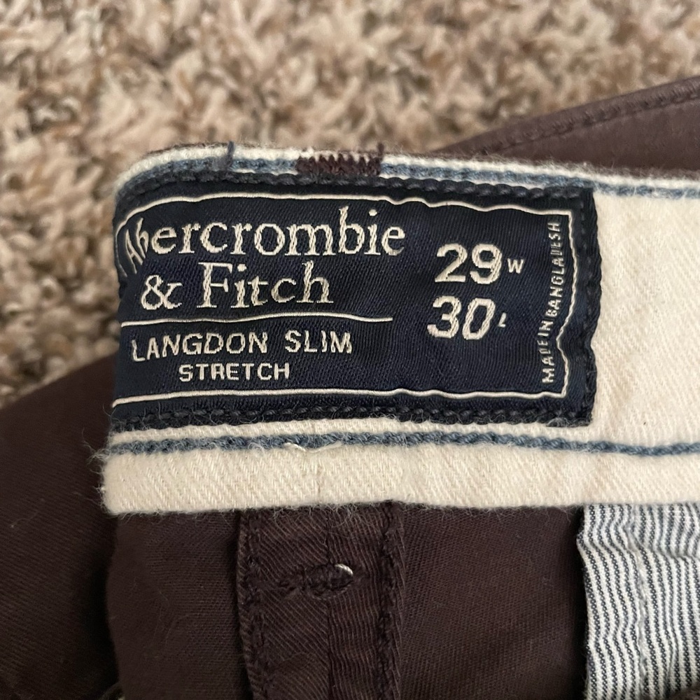 Dark brown mens chinos from Abercrombie and Fitch, size 29x30.